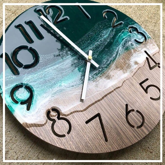 Resinagem de artesanato resinado em peças de madeira, silicone, vidro, luminárias, bandejas, caixas, e diversas outras superfícies. Resinado por profissionais do setor.