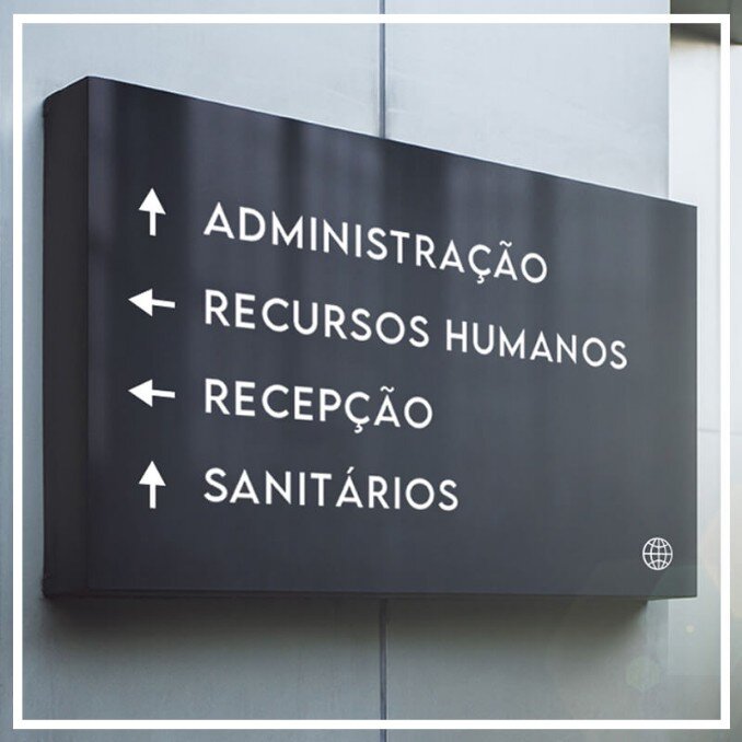 Resinagem de comunicação visual resinada, skins para celulares resinadas, notebooks resinados e tablets resinados, tank pad para motos resinados, batentes resinados e etiquetas para móveis resinadas e etiquetas para linha branca resinadas.